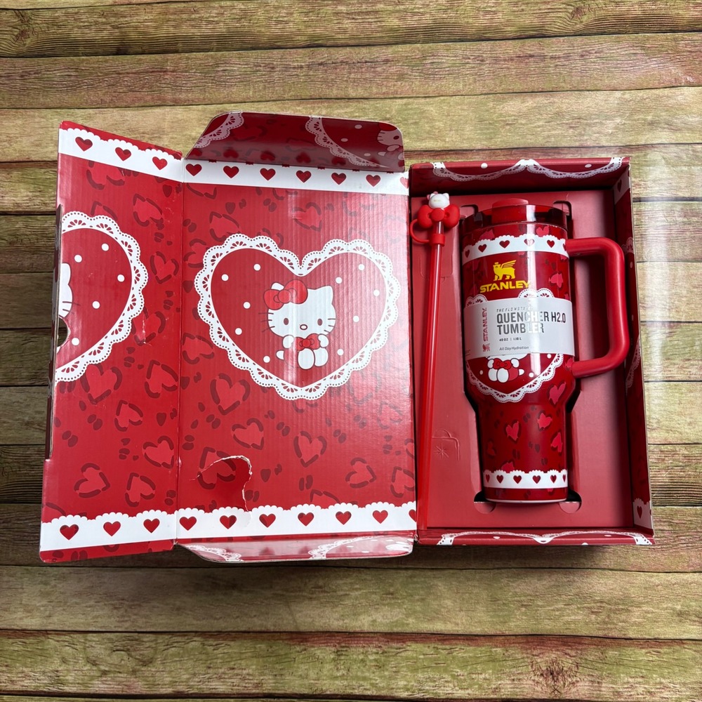 Stanley Hello Kitty Quencher H2.0 FlowState Tumbler 40oz Red Hearts Limited Ed